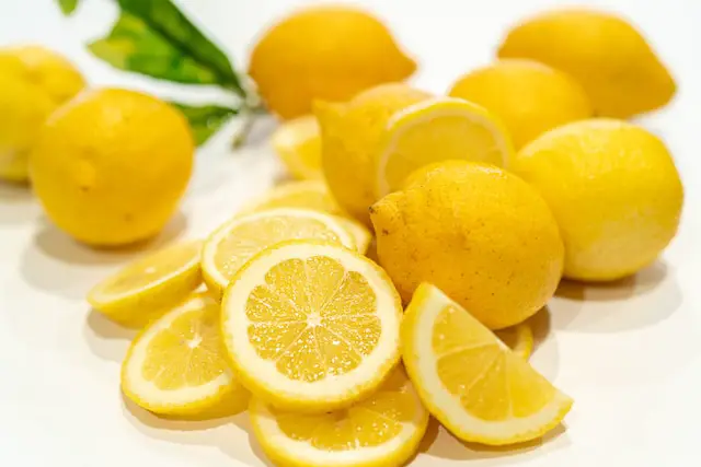 How much real lemon juice equals one lemon?