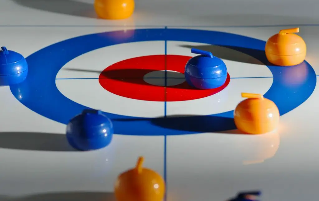 What does the Hammer in Curling mean?