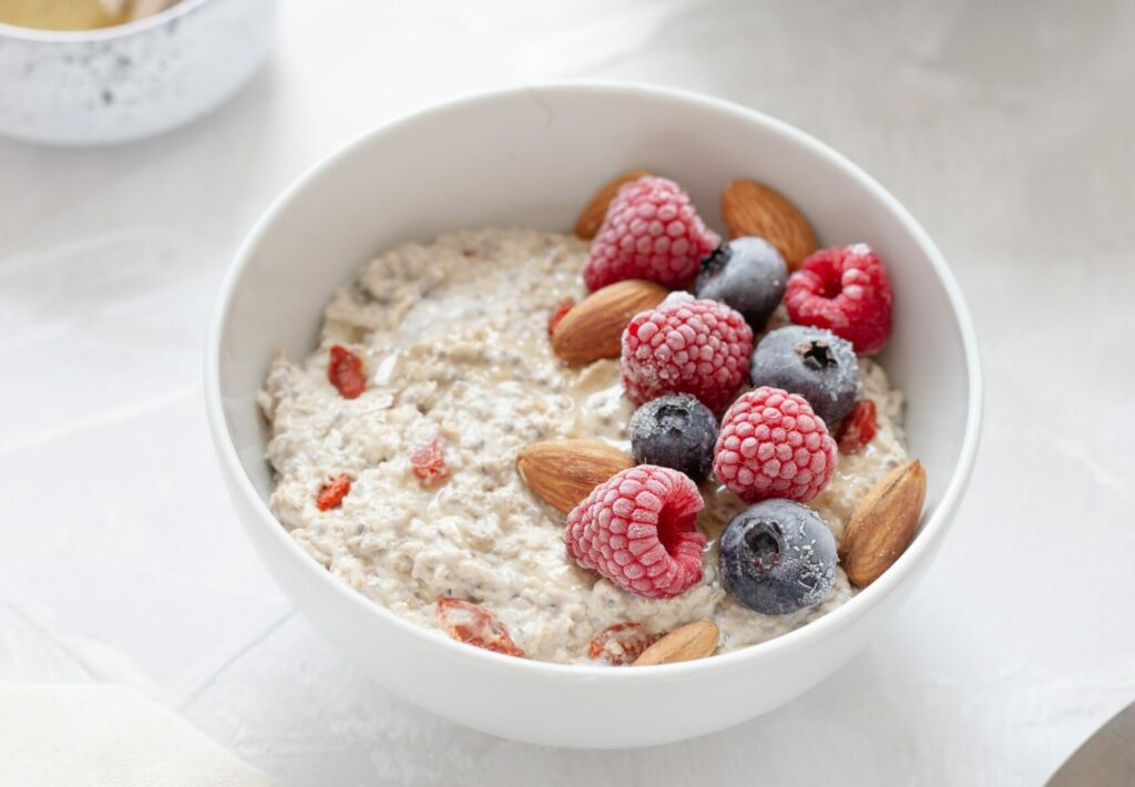 Why you should not eat Oatmeal everyday?