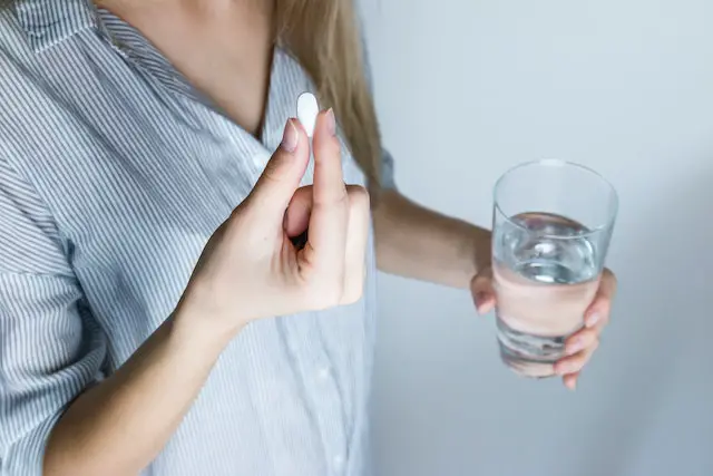 What kills a sore Throat Fast Medicine?