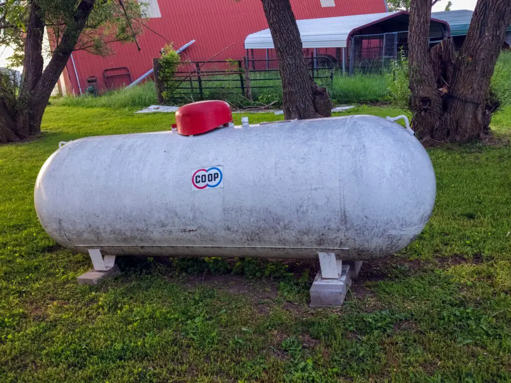 How Many Gallons Of Propane Are In A 100 Pound Tank?