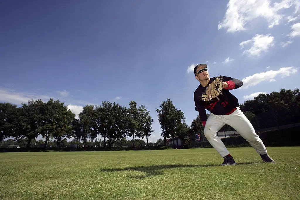Top 7 Best Sunglasses For Baseball Catchers, Outfielders, Coaches & Umpires