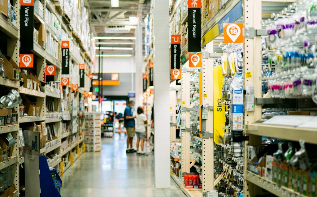Who does Home Depot Pull for Credit?