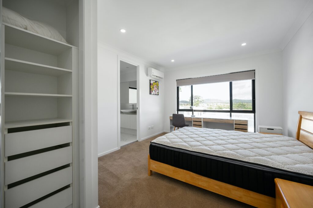 Which is better a Metal or Wood box spring?