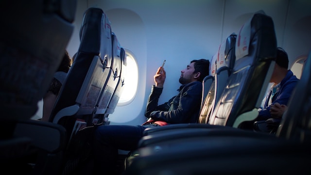 Can you text on a plane?
