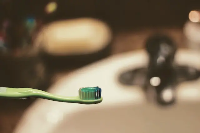 Can you leave toothpaste on your teeth overnight?