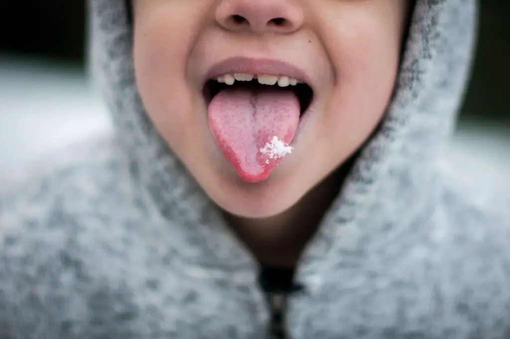 How big is a human tongue?
