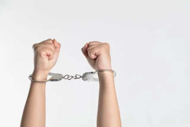 What does no bail mean in California?